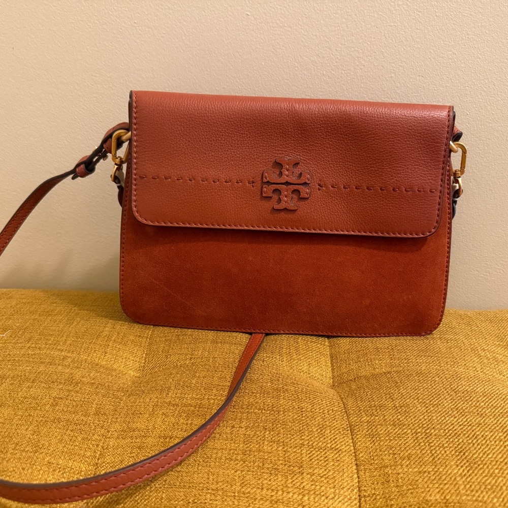 Tory Burch McGraw Brown Mixed Leather Surde Crossbody Bag with Flap Closure
